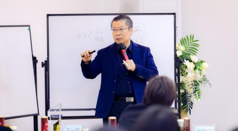 郑英健老师授课花絮剪辑